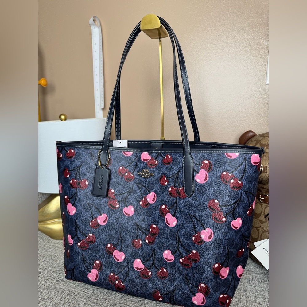 Coach City Tote Bag In Signature Canvas With Cherry Print Denim CY691 NWT